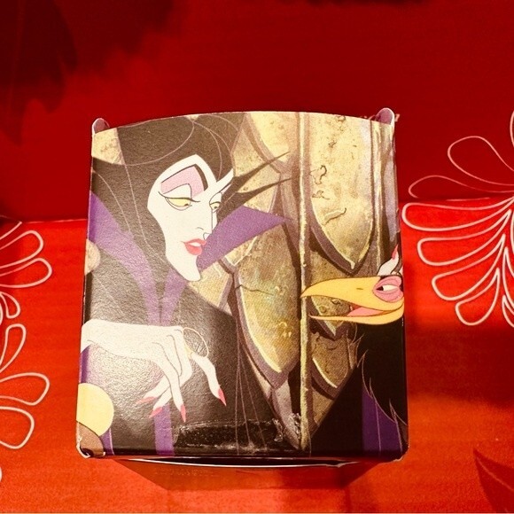 Disney Villians Malificent’s Perfume Ring Besame - Picture 10 of 11